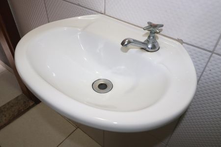 Casa à venda com 169m², 3 quartos e 5 vagasBanheiro de Serviço