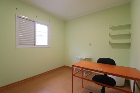 Casa à venda com 169m², 3 quartos e 5 vagasQuarto 2