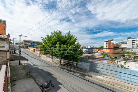 Casa à venda com 2000m², 4 quartos e 4 vagasVaranda da Sala 