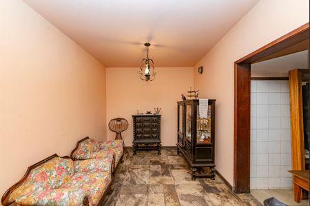 Casa à venda com 2000m², 4 quartos e 4 vagasSala 3