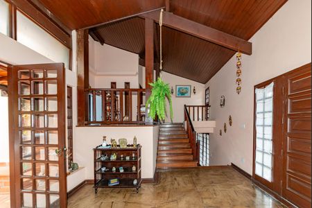 Casa à venda com 2000m², 4 quartos e 4 vagasSala 1