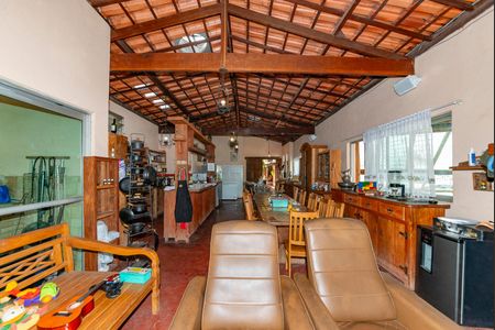 Casa à venda com 2000m², 4 quartos e 4 vagasÁrea gourmet