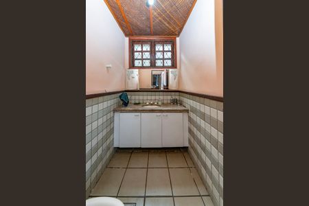 Casa à venda com 2000m², 4 quartos e 4 vagasLavabo