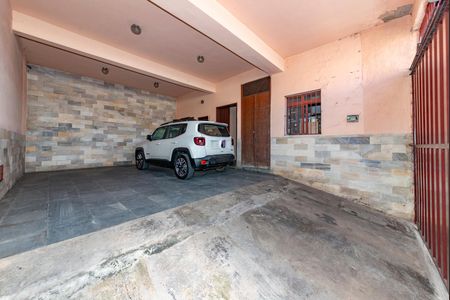 Casa à venda com 2000m², 4 quartos e 4 vagasGaragem