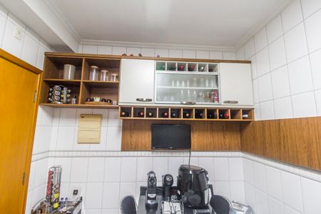 Apartamento à venda com 139m², 3 quartos e 2 vagas Apartamento à venda com 139m², 3 quartos e 2 vagasCozinha