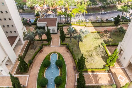 Apartamento à venda com 139m², 3 quartos e 2 vagas Apartamento à venda com 139m², 3 quartos e 2 vagasVista da Varanda