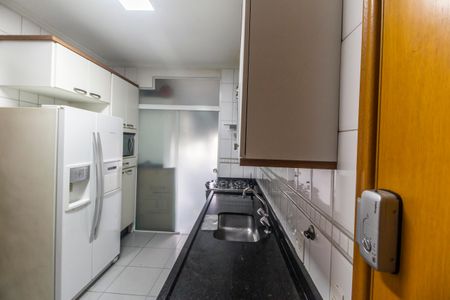 Apartamento à venda com 139m², 3 quartos e 2 vagas Apartamento à venda com 139m², 3 quartos e 2 vagasCozinha