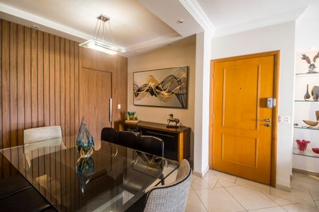 Apartamento à venda com 139m², 3 quartos e 2 vagas Apartamento à venda com 139m², 3 quartos e 2 vagasSala de Jantar