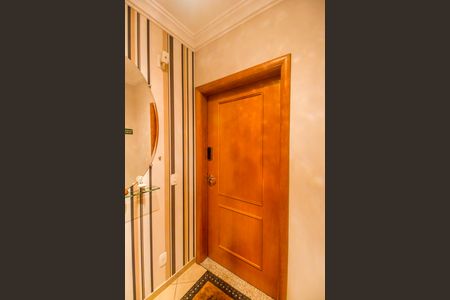 Apartamento à venda com 139m², 3 quartos e 2 vagas Apartamento à venda com 139m², 3 quartos e 2 vagasEntrada