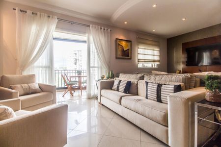 Apartamento à venda com 139m², 3 quartos e 2 vagas Apartamento à venda com 139m², 3 quartos e 2 vagasSala