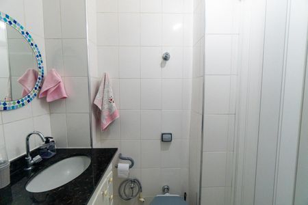Apartamento à venda com 65m², 2 quartos e 1 vaga Apartamento à venda com 65m², 2 quartos e 1 vagaBanheiro da Suíte