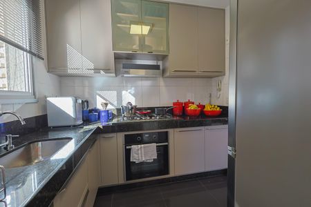 Apartamento à venda com 69m², 3 quartos e 2 vagas Apartamento à venda com 69m², 3 quartos e 2 vagasCozinha