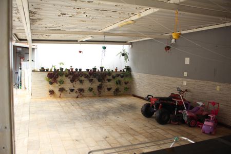 Casa à venda com 540m², 4 quartos e 8 vagasÁrea de Serviço