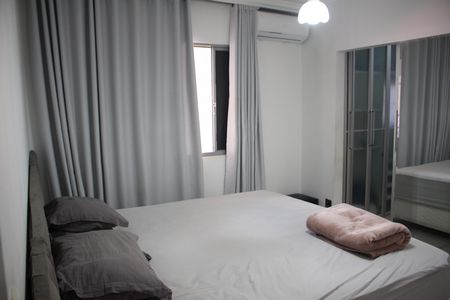 Casa à venda com 540m², 4 quartos e 8 vagasSuíte