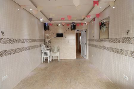 Casa à venda com 170m², 3 quartos e 4 vagasTerraço