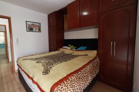 Casa à venda com 170m², 3 quartos e 4 vagasQuarto 1 - Suíte