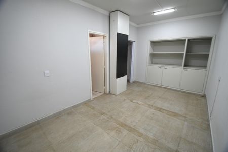 Casa à venda com 241m², 3 quartos e 1 vagaQuarto Suíte