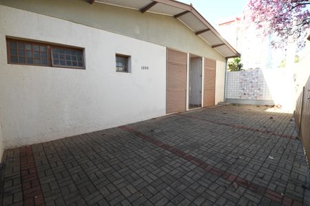 Casa à venda com 241m², 3 quartos e 1 vagaGaragem