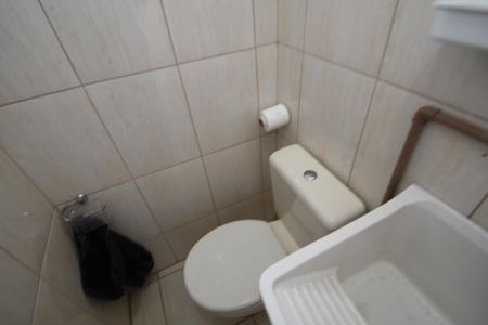 Casa à venda com 241m², 3 quartos e 1 vagaLavabo