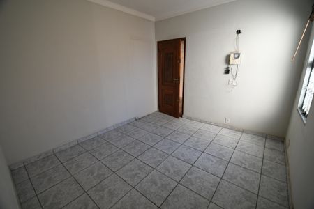 Casa à venda com 241m², 3 quartos e 1 vagaCasa 2 - Sala
