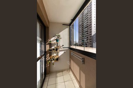 Apartamento à venda com 65m², 3 quartos e 1 vaga Apartamento à venda com 65m², 3 quartos e 1 vagaVaranda da Sala