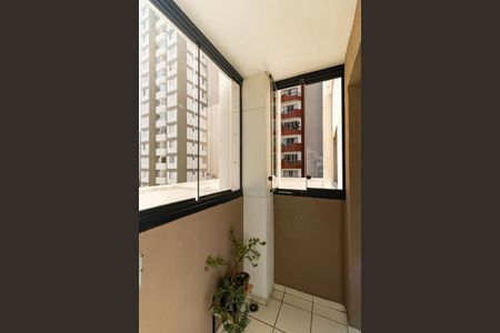 Apartamento à venda com 65m², 3 quartos e 1 vaga Apartamento à venda com 65m², 3 quartos e 1 vagaVaranda da Sala