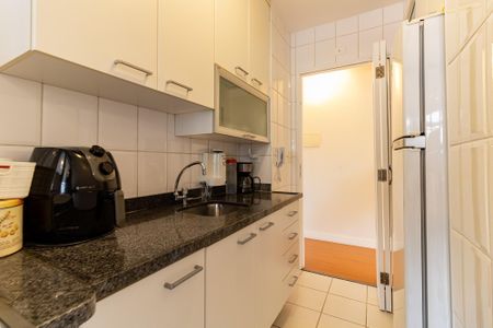Apartamento à venda com 65m², 3 quartos e 1 vaga Apartamento à venda com 65m², 3 quartos e 1 vagaCozinha