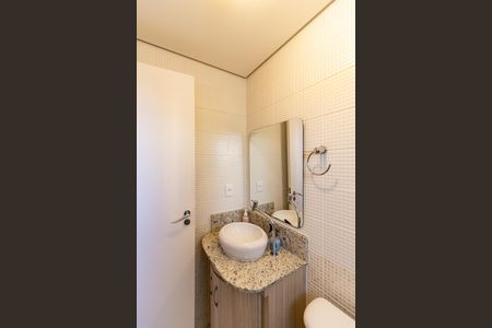 Apartamento à venda com 65m², 3 quartos e 1 vaga Apartamento à venda com 65m², 3 quartos e 1 vagaBanheiro da Suíte