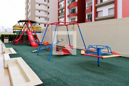 Apartamento à venda com 65m², 3 quartos e 1 vaga Apartamento à venda com 65m², 3 quartos e 1 vagaPlayground