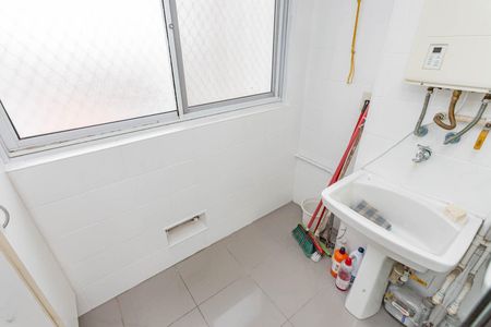 Apartamento para alugar com 77m², 2 quartos e 2 vagasÁrea de Serviço