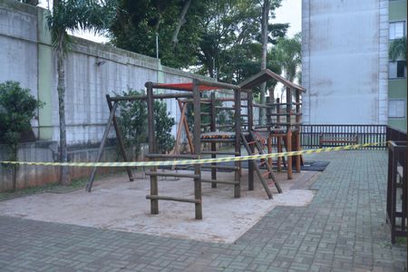 Apartamento à venda com 100m², 2 quartos e 1 vagaÁrea comum - Playground