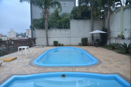 Apartamento à venda com 100m², 2 quartos e 1 vagaÁrea comum - Piscina