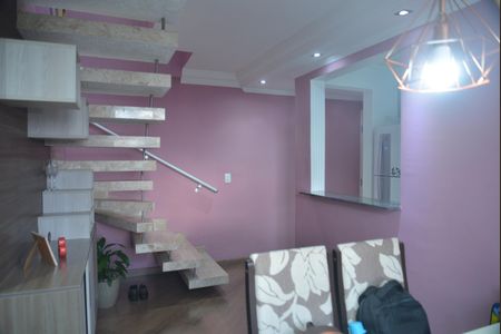 Apartamento à venda com 100m², 2 quartos e 1 vagaSala