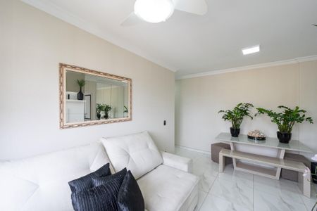 Apartamento à venda com 60m², 2 quartos e 1 vaga Apartamento à venda com 60m², 2 quartos e 1 vagaSala