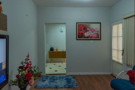 Casa à venda com 169m², 2 quartos e 1 vagaSala