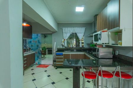 Casa à venda com 169m², 2 quartos e 1 vagaCozinha