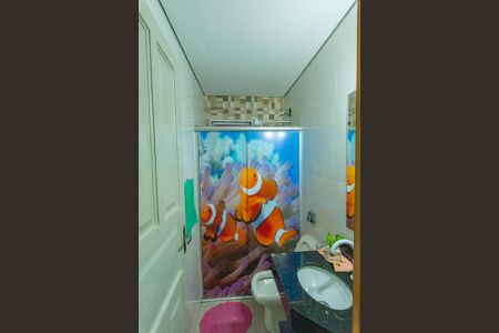 Casa à venda com 169m², 2 quartos e 1 vagaBanheiro