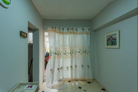 Casa à venda com 169m², 2 quartos e 1 vagaSala