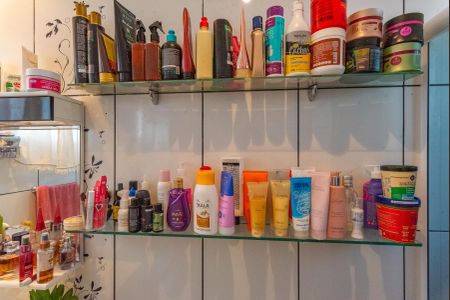 Casa à venda com 169m², 2 quartos e 1 vagaBanheiro da Suíte