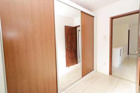 Casa de condomínio à venda com 380m², 5 quartos e 2 vagasSuíte