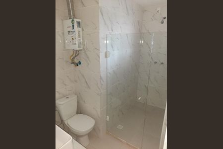 Casa de condomínio à venda com 380m², 5 quartos e 2 vagasBanheiro 2