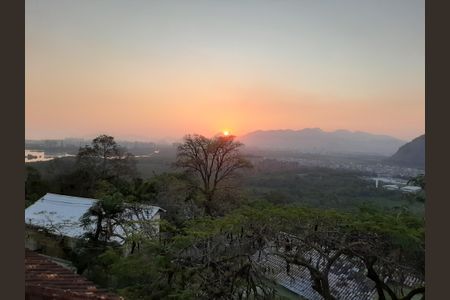 Casa de condomínio à venda com 380m², 5 quartos e 2 vagasÁrea comum