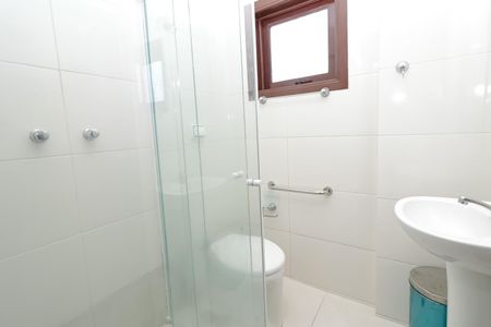 Casa de condomínio à venda com 380m², 5 quartos e 2 vagasBanheiro de Serviço