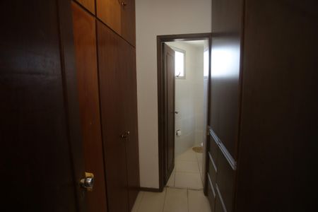 Apartamento à venda com 140m², 4 quartos e 2 vagasCorredor