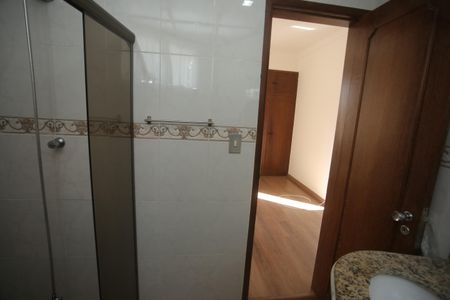 Apartamento à venda com 140m², 4 quartos e 2 vagasBanheiro da Suíte