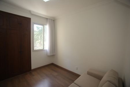 Apartamento à venda com 140m², 4 quartos e 2 vagasQuarto 1