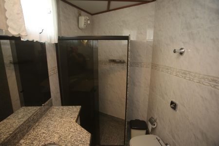 Apartamento à venda com 140m², 4 quartos e 2 vagasBanheiro Social