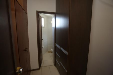 Apartamento à venda com 140m², 4 quartos e 2 vagasCorredor