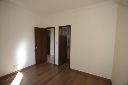 Apartamento à venda com 140m², 4 quartos e 2 vagasSuíte