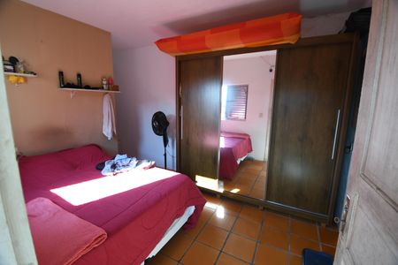 Casa à venda com 90m², 2 quartos e 4 vagasQuarto 2 - Suíte